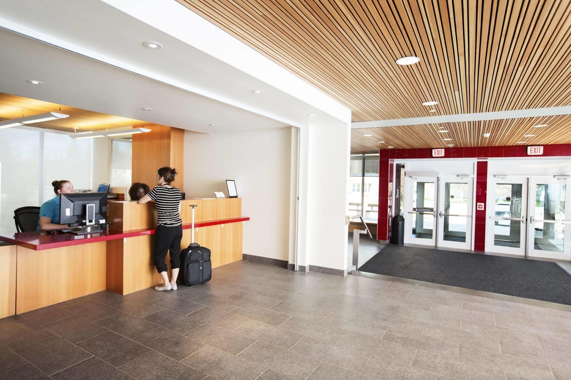 University Of Calgary - Seasonal Residence Esterno foto